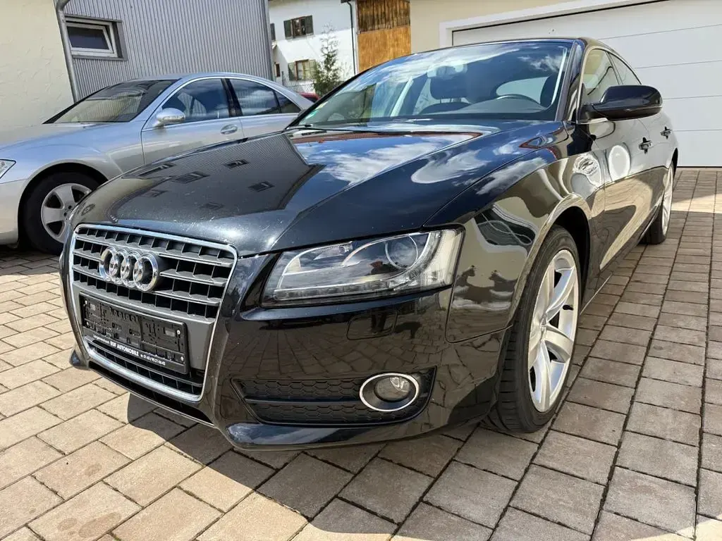 Gebraucht Audi A5 Sportback Sport 179 PS (131 kW) 2010 Schwarz Kleinwagen