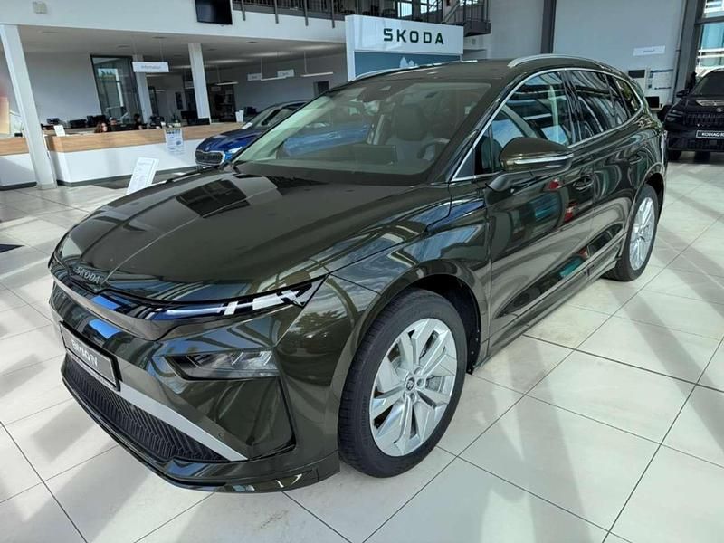 Neu Skoda Enyaq iV Clever 131 kW (179 PS) 2026 Olibogrün metallic SUV