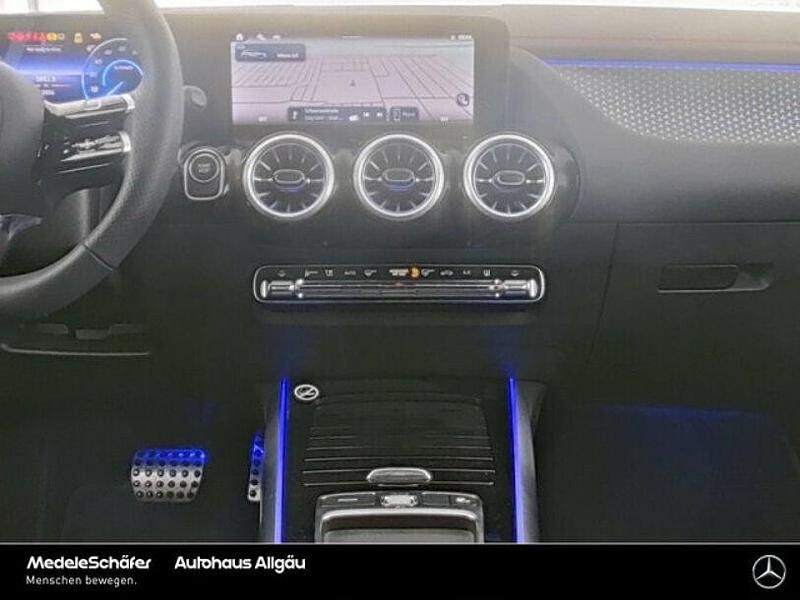 Gebraucht Mercedes EQA250+ AMG 150 kW (204 PS) 2025 Unilack polarweiß SUV
