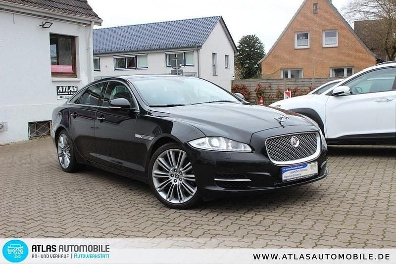Schwarz Gebraucht 2014 Jaguar XJ Premium Luxury Limousine | 15.990 € (Fairer Preis) - Bild 1/4
