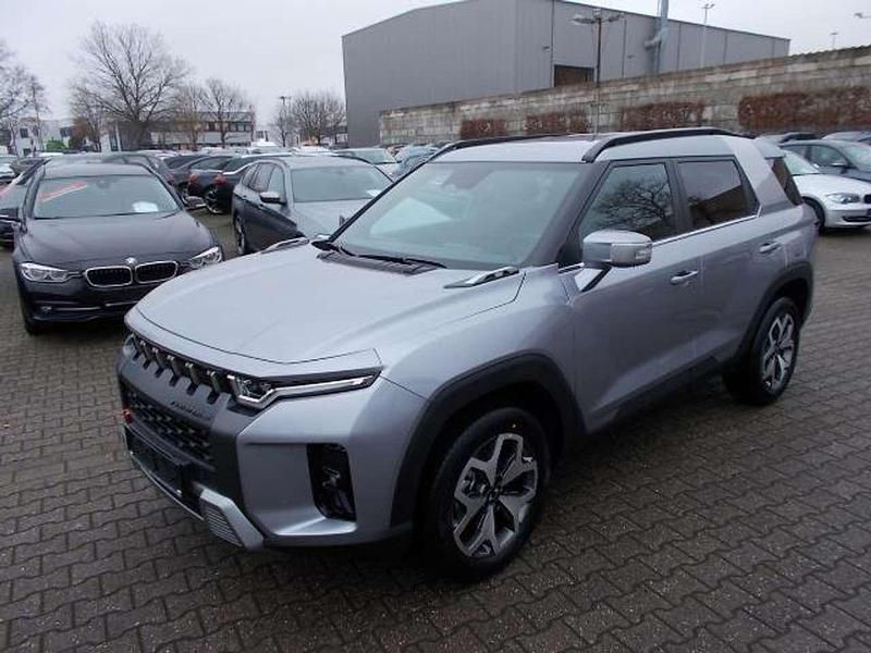 Silber Neu 2025 Ssangyong Torres SUV | 27.990 € - Bild 1/4