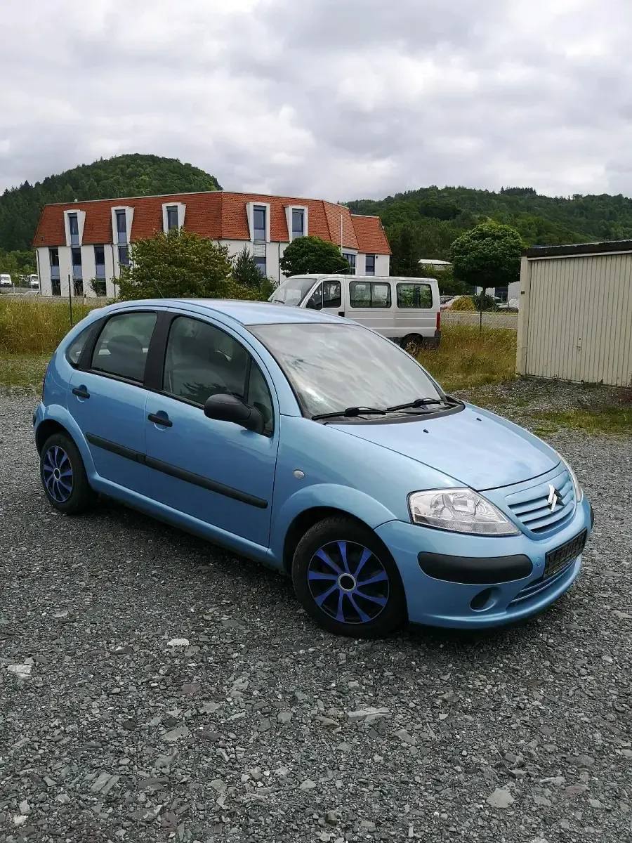 Gebraucht Citroën C3 60 PS (44 kW) 2003 Blau Kleinwagen