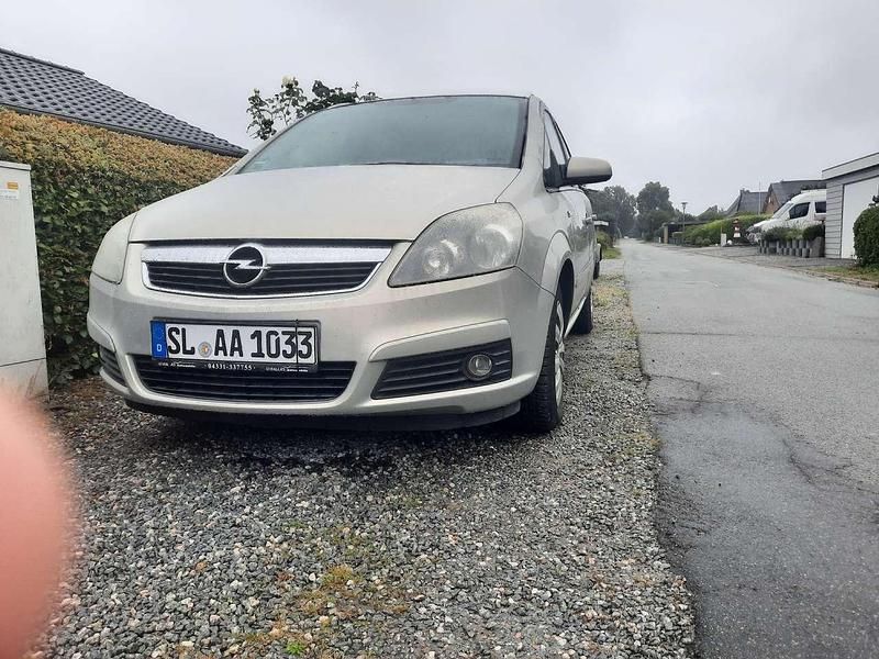 Gebraucht 2006 Opel Zafira Van / Kleinbus | 850 € (Superpreis) - Bild 1/4