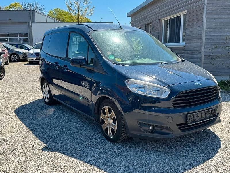 Second-hand Ford Transit Trend 97 CP (71 kW) 2016 Albastru Monovolum