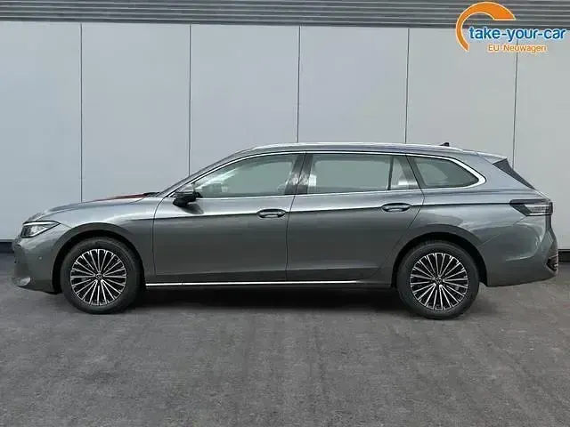 Gebraucht VW Passat Elegance 150 PS (110 kW) 2026 Diabasgrau metallic Kombi