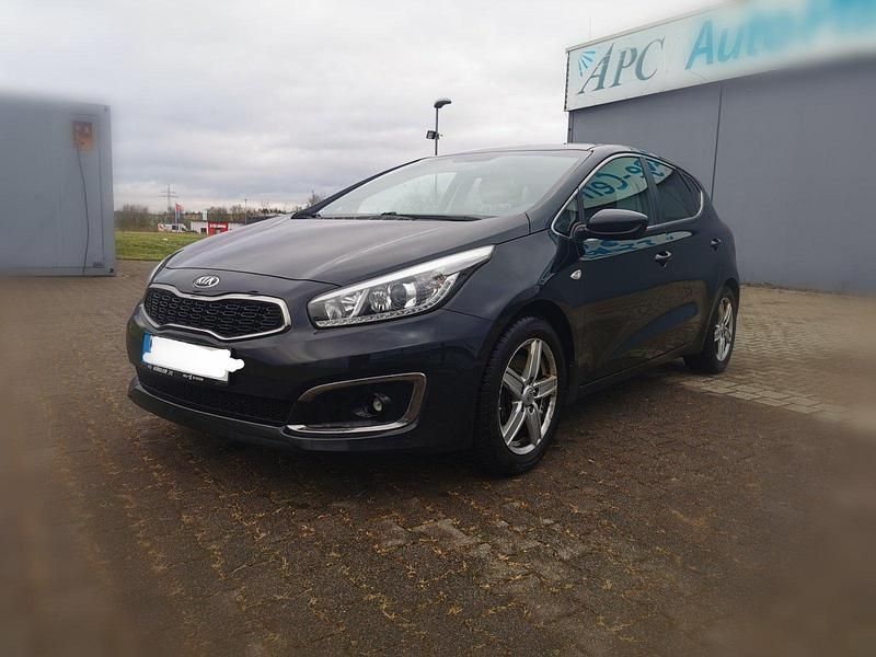 Gebraucht Kia Ceed 136 PS (100 kW) 2016 Schwarz Kleinwagen