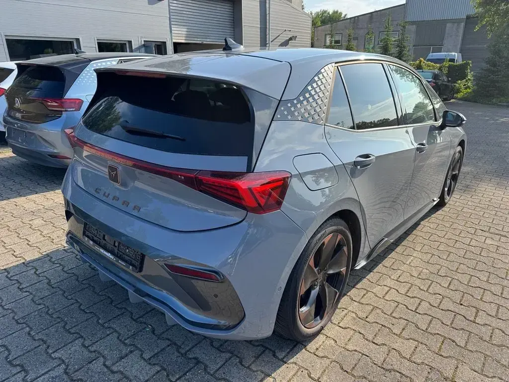 Gebraucht Cupra Born 150 kW (204 PS) 2023 Grau Kleinwagen