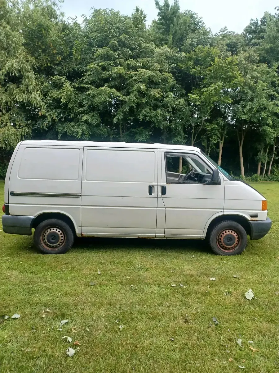 Gebraucht VW T4 88 PS (64 kW) 2000 Van