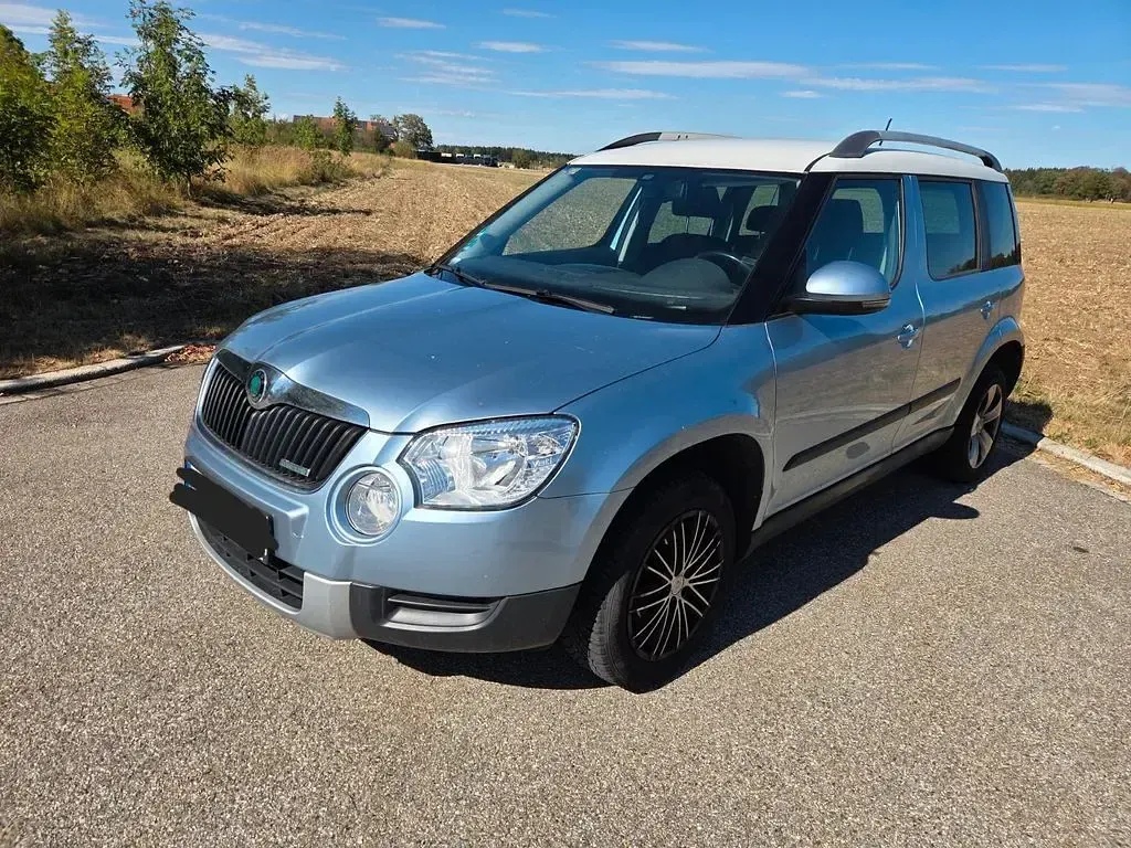 Gebraucht Skoda Yeti GreenLine 105 PS (77 kW) 2013 Blau SUV