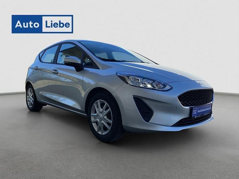 Gebraucht Ford Fiesta Cool & Connect 75 PS (55 kW) 2020 Polarsilber metallic Kleinwagen