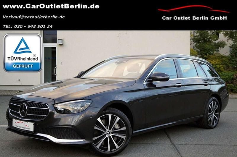 Graphitgrau Gebraucht 2021 Mercedes E300 Exclusive Kombi | 30.750 € (Guter Preis) - Bild 1/4