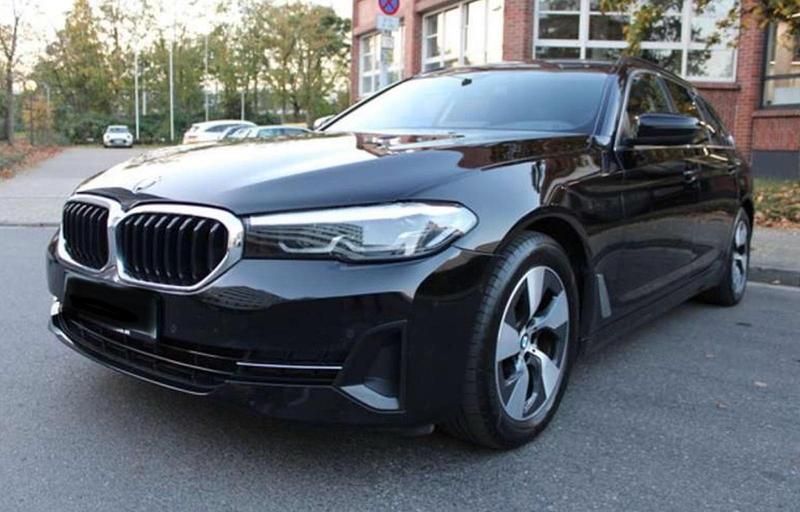 Gebraucht BMW 520 190 PS (139 kW) 2021 Schwarz Kombi