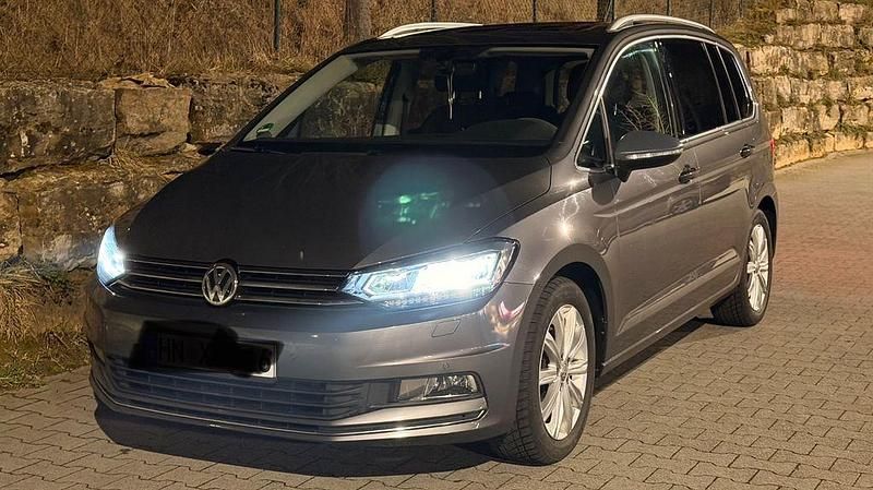 Gebraucht VW Touran 150 PS (110 kW) 2015 Grau Van / Kleinbus