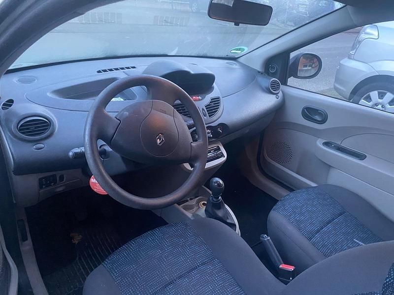 Gebraucht Renault Twingo 59 PS (43 kW) 2008 Beige Kleinwagen