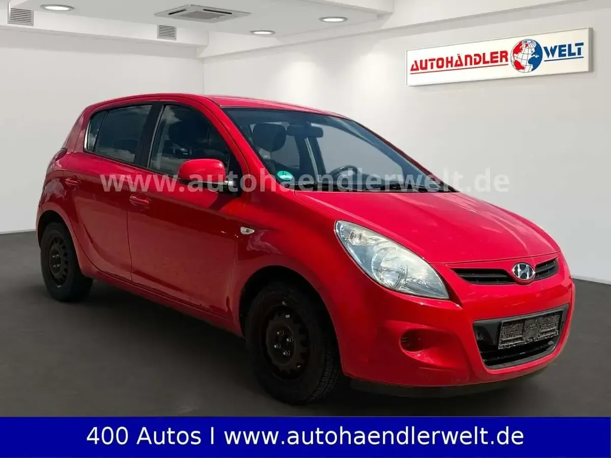 Gebraucht Hyundai i20 101 PS (74 kW) 2009 Rot Kleinwagen