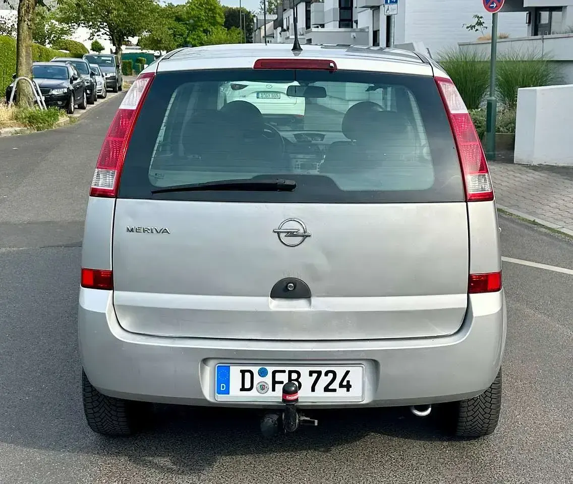 Gebraucht Opel Meriva 90 PS (66 kW) 2005 Silber Van / Kleinbus