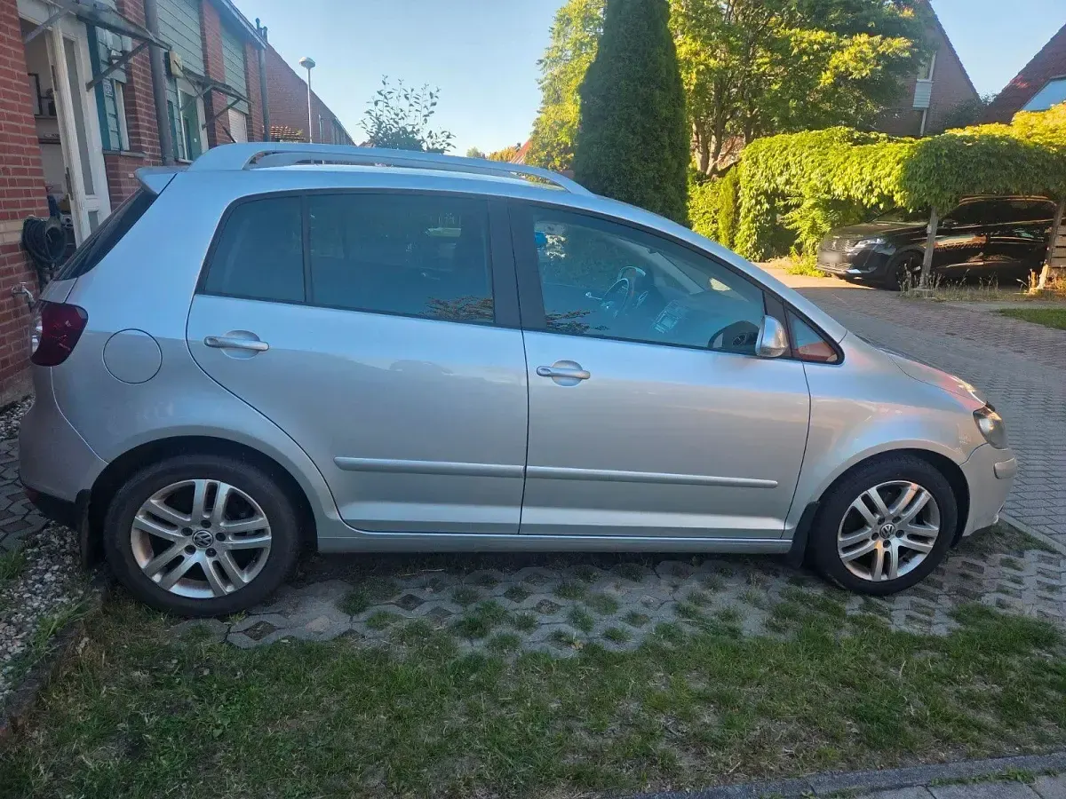 Gebraucht VW Golf V 140 PS (102 kW) 2007 Silber Kleinwagen