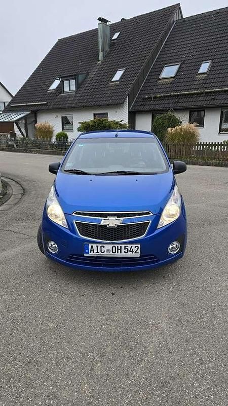 Blau Gebraucht 2011 Chevrolet Spark Kleinwagen | 3.100 € (Fairer Preis) - Bild 1/4