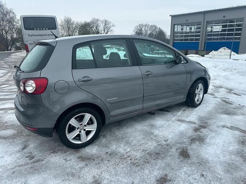 Second-hand VW Golf VI 160 CP (117 kW) 2009 Hatchback