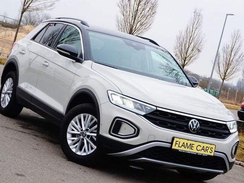 Grau Gebraucht 2023 VW T-Roc Life SUV | 23.890 € (Guter Preis) - Bild 1/4