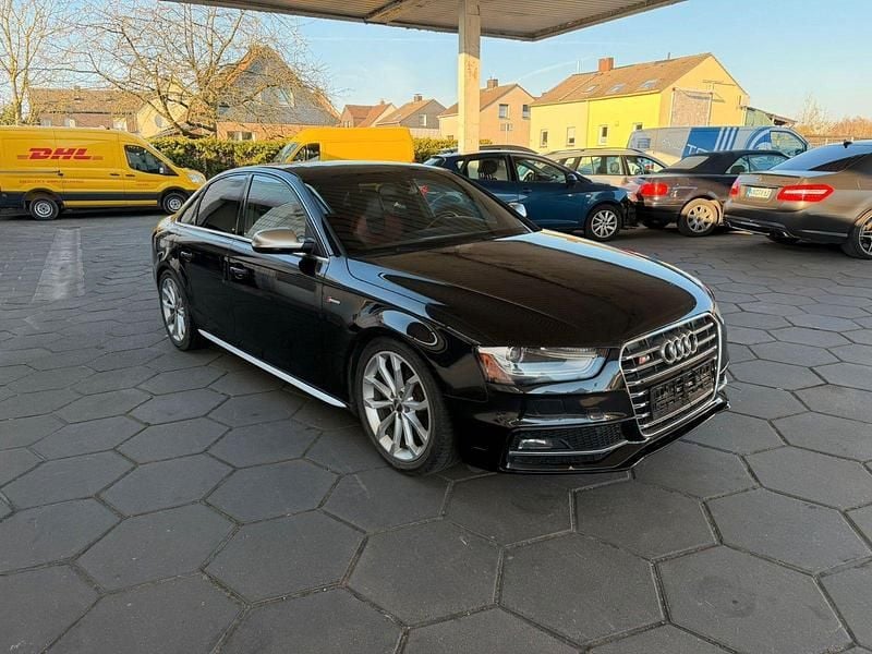 Second-hand Audi S4 Ambiente 333 CP (244 kW) 2014 Negru Berlinǎ
