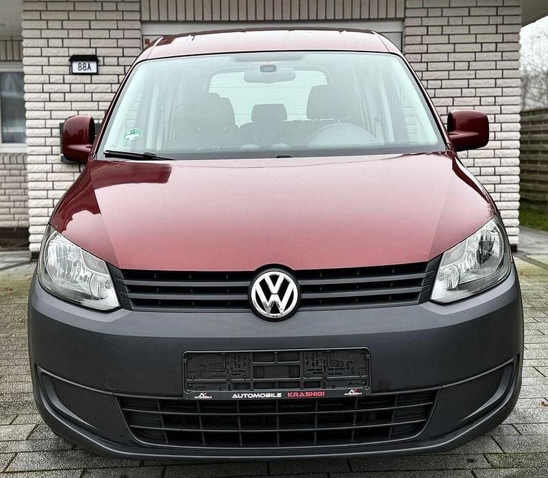 Gebraucht VW Caddy 105 PS (77 kW) 2012 Rot Van / Kleinbus