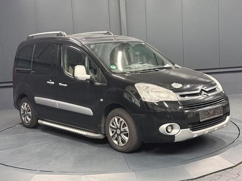 Gebraucht Citroën Berlingo SELECTION 92 PS (67 kW) 2012 Schwarz Van / Kleinbus