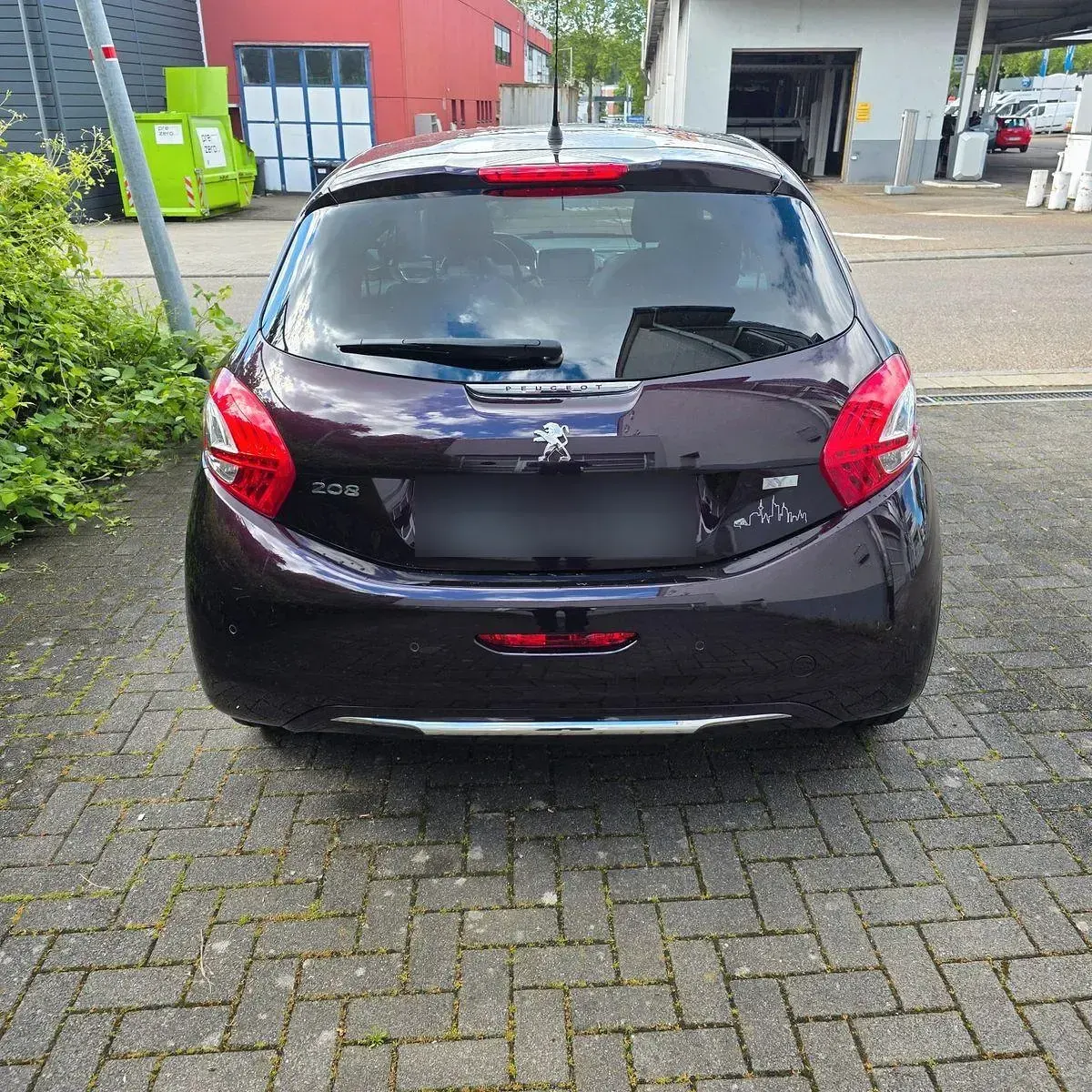 Gebraucht Peugeot 208 110 PS (80 kW) 2015 Violet Kleinwagen