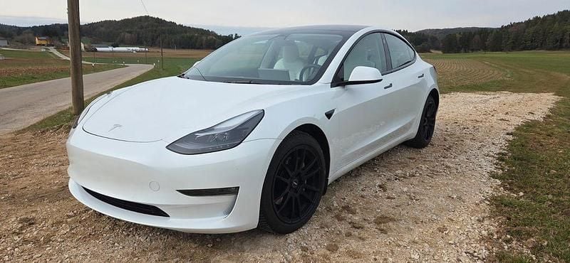 Gebraucht Tesla Model 3 Long Range AWD 359 kW (489 PS) 2021 Weiß Limousine
