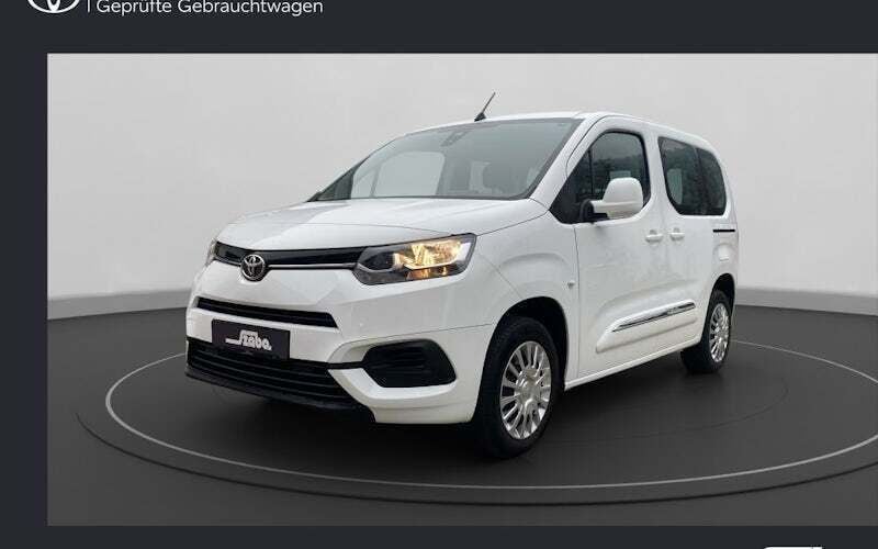 Weiß Gebraucht 2020 Toyota Proace Verso City Kombi | 18.550 € (Fairer Preis) - Bild 1/4