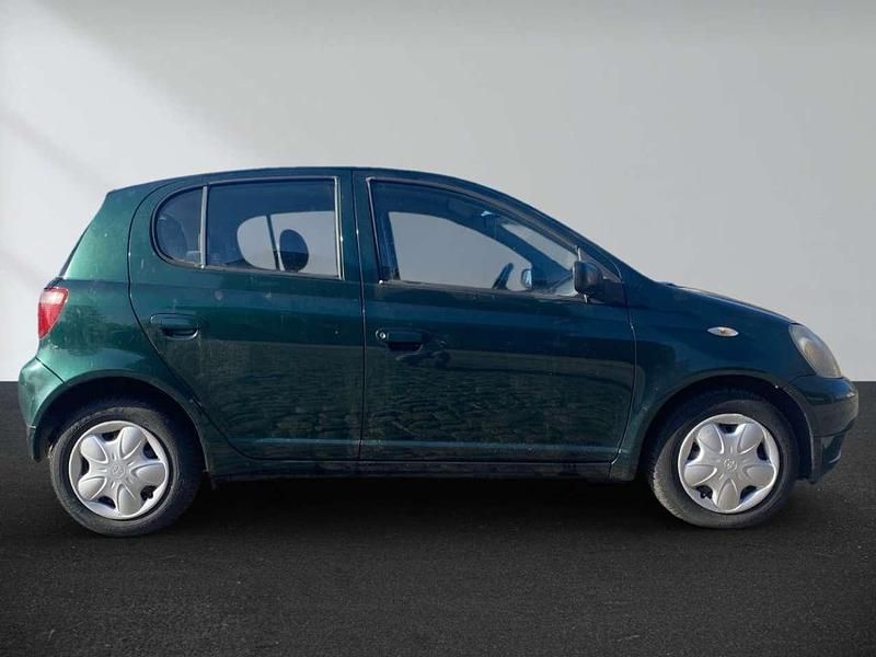 Gebraucht Toyota Yaris Sol 86 PS (63 kW) 2001 Sumatragrün Kleinwagen