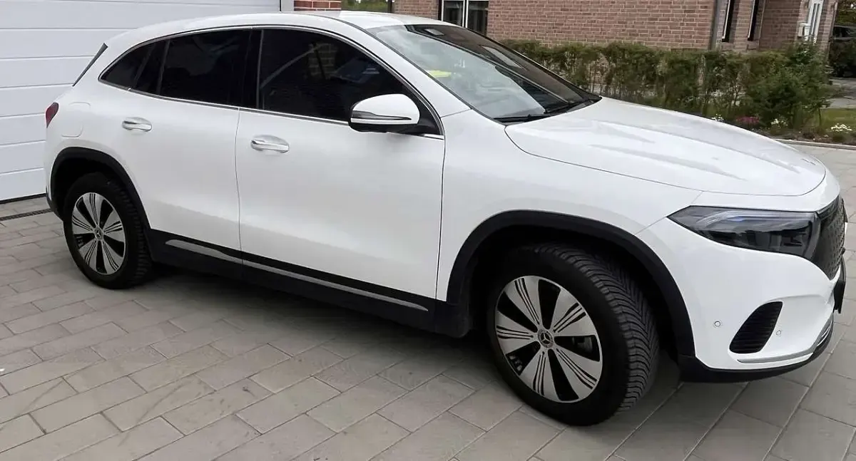 Gebraucht Mercedes EQA350 214 kW (292 PS) 2024 Weiß SUV