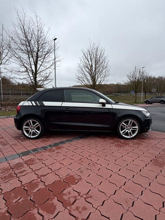 Gebraucht Audi A1 S-Line 86 PS (63 kW) 2012 Schwarz Kleinwagen