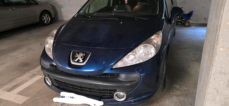 Gebraucht Peugeot 207 95 PS (69 kW) 2008 Blau Coupé
