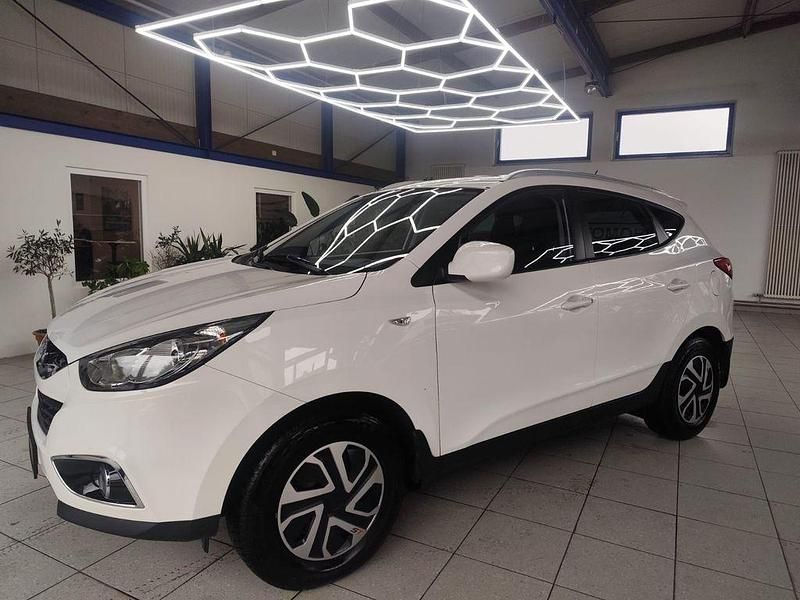 Gebraucht Hyundai Tucson 135 PS (99 kW) 2013 Weiß SUV