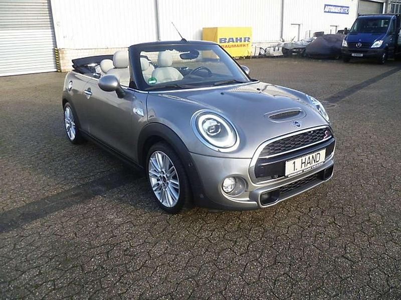 Usata Mini Cooper S Cabriolet 192 CV (141 kW) 2018 Argento Cabrio