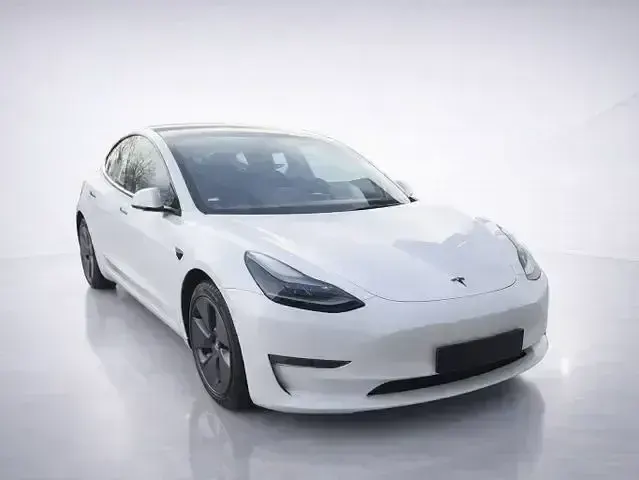 Usado Tesla Model 3 366 kW (498 CV) 2022 Blanco Berlina