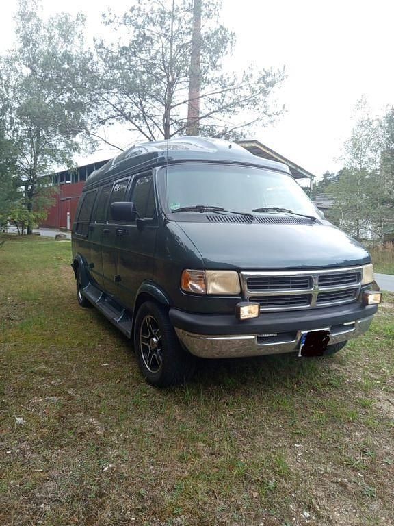 Grün Gebraucht 1996 Dodge Ram Abholung | 18.999 € - Bild 1/4