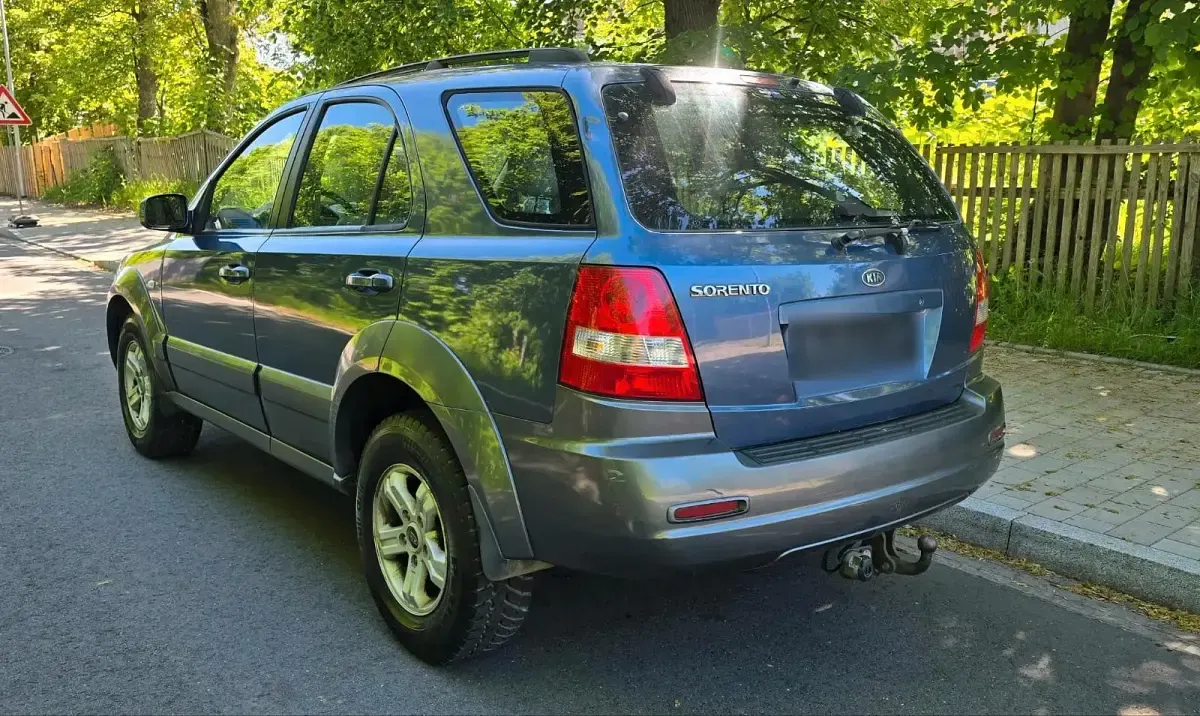 Gebraucht Kia Sorento 145 PS (106 kW) 2004 Blau SUV