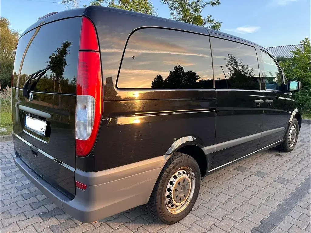 Gebraucht Mercedes Vito 163 PS (119 kW) 2014 Schwarz Van