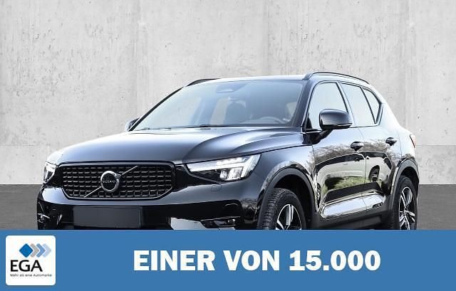 Gebraucht Volvo XC40 Plus 163 PS (119 kW) 2023 Metallic SUV