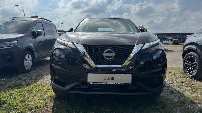 Neu Nissan Juke Acenta 114 PS (83 kW) 2025 Schwarz SUV