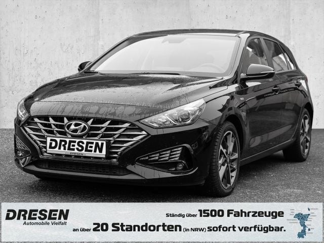 Schwarz Gebraucht 2022 Hyundai i30 Trend Limousine | 18.490 € (Fairer Preis) - Bild 1/4