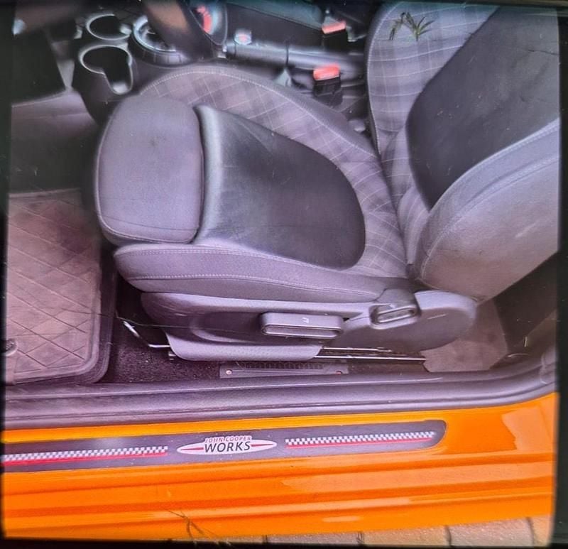 Gebraucht Mini Cooper D 116 PS (85 kW) 2016 Orange Kleinwagen