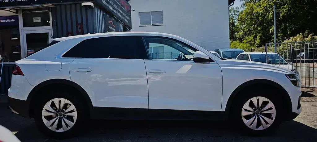 Gebraucht Audi Q8 Sport 286 PS (210 kW) 2019 Weiß SUV