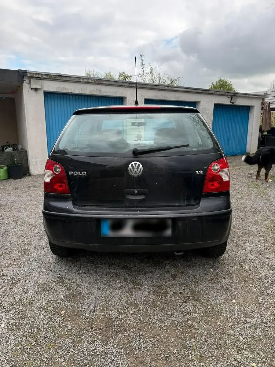 Używany VW Polo 64 KM (47 kW) 2003 Czarny Hatchback