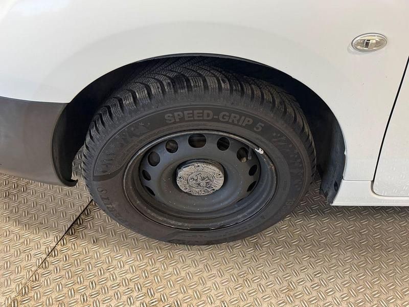 Gebraucht Peugeot Partner Comfort plus 99 PS (72 kW) 2016 Weiß Van / Kleinbus