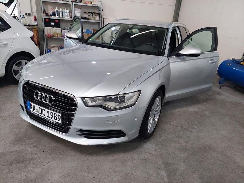 Silber Gebraucht 2012 Audi A6 Kombi | 12.900 € (Teuer) - Bild 1/4