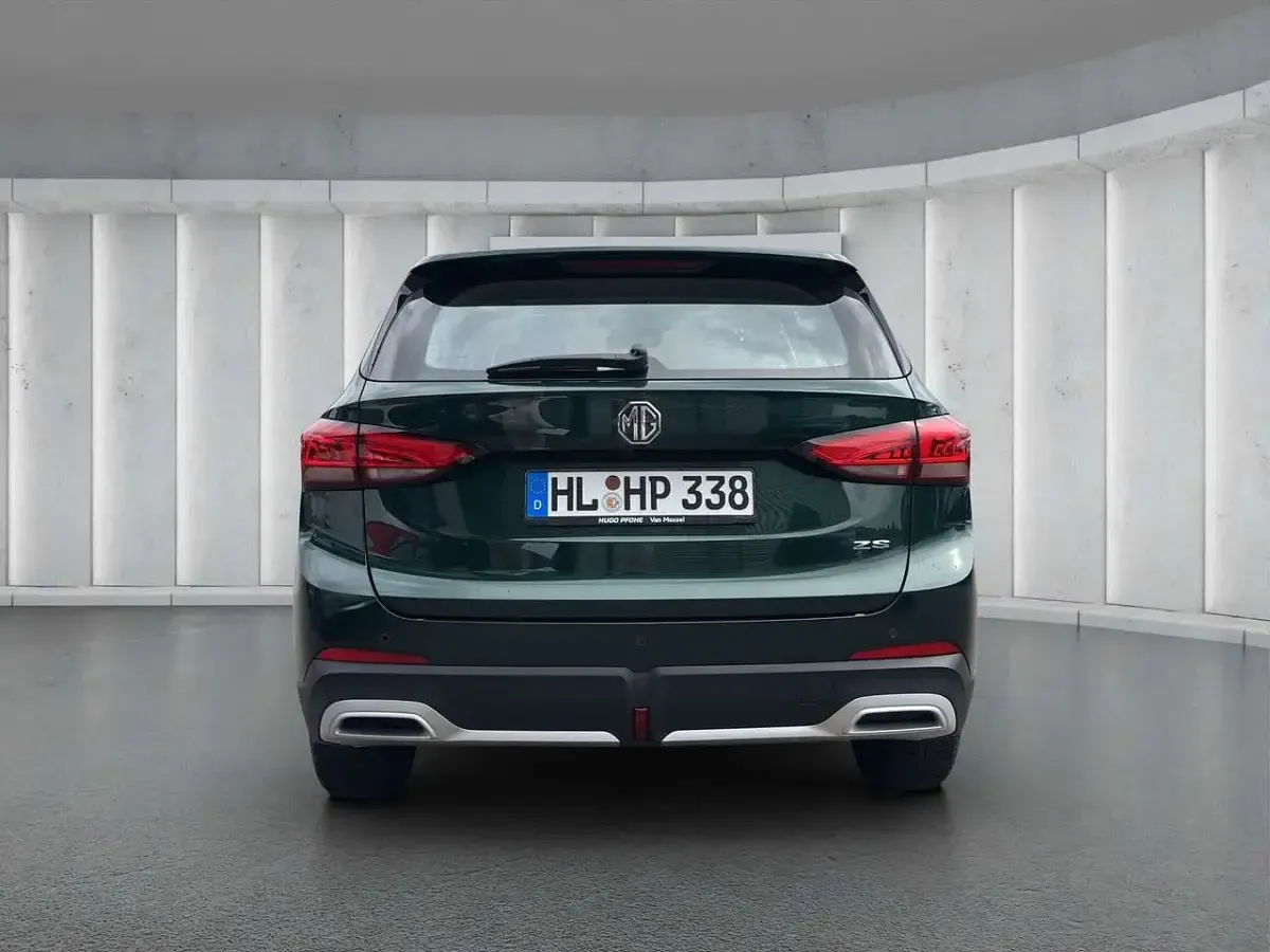 Gebraucht MG ZS 116 PS (85 kW) 2025 Emerald green metallic SUV
