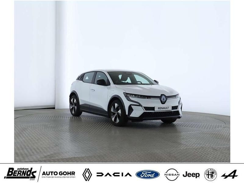 Gebraucht Renault Megane E-Tech Equilibre 96 kW (131 PS) 2022 Arktisweiß (369) Limousine